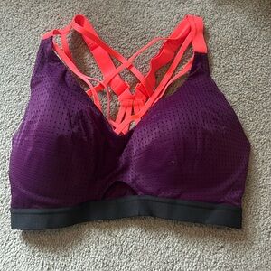 Victorias Secret VSX Sports Bra